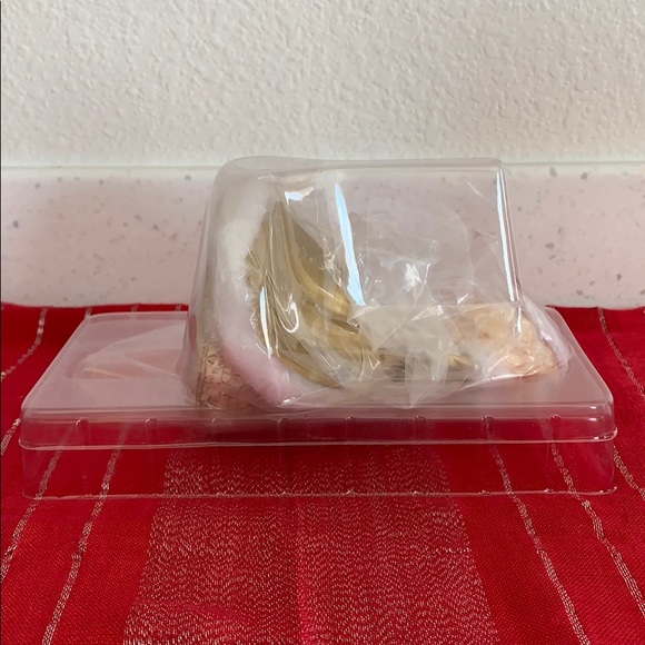 ‘95 Hallmark Happy Holidays Barbie Stocking Hanger - Picture 9 of 16